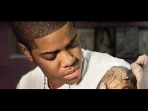 Chipmunk feat Shalo & Skepta - Decorations on my Body