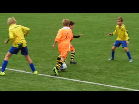 Schoten JO13-1 - S.V. Zandvoort JO13 2