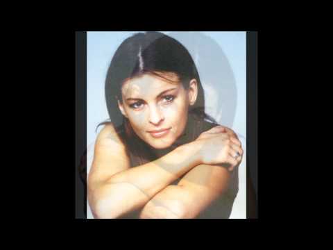 Iveta Bartošová   99   Lípo staletá       HMS    2011