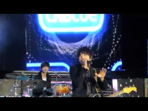 121102 Music Bank Chile - CN BLUE - I'm a loner HD