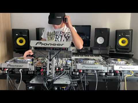 Mrozer Live Radio Show Episode 011