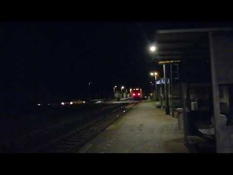 Bahnhof Lauta(Niederlausitz) (Teil2)- Die Ausfahrt der S4 nach Hoyerswerda um 20.15 Uhr