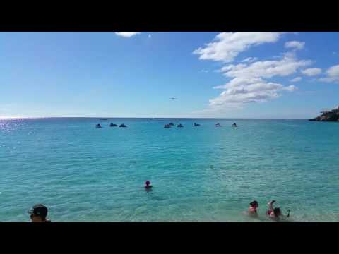 Sint Maarten Maho Beach 2