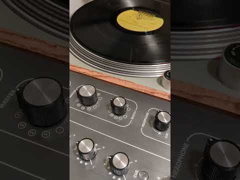 Thumbnail for B.M.E. Featuring Leroy Burgess – Pray #housemusic #deephouse #soulfulhouse #vinylcollection #vinyl by Bme