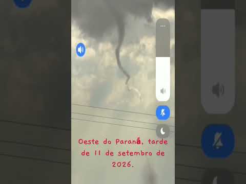 Tornado filmado em Rancho Alegre do Oeste PR. #tornado #storm #paraná #hurricane #twister #trending