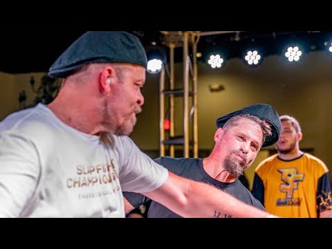‘Shamokin Thunder Clap’ vs ‘the Slim Reaper’ at SlapFIGHT Championship