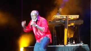 FREDDIE McGREGOR - DESMOND DEKKER CARRY GO BRING COME