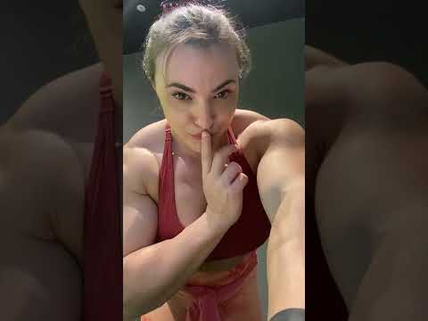 Trap are💃'in #fyp #buff #femalemuscle #girlswithmuscle #hugemuscles #muscularwomen #traps