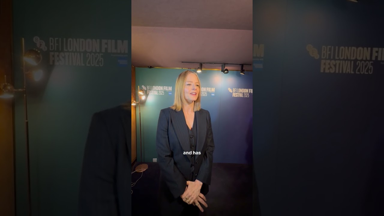 Take a seat in the psychiatrist's couch of Jodie Foster's A PRIVATE LIFE character...