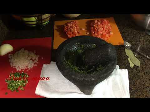 Albondigas de pollo estilo michoacan (con masa de maiz)