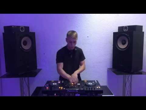 Fisher - Losing It vs. Cloonee - The Ciggie (Danny Delgado Mashup) [Live]  Tech House Mix 2020