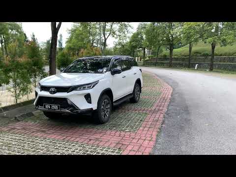 CAR ASMR | 2021 Toyota Fortuner 2.8 VRZ | Sights & Sounds