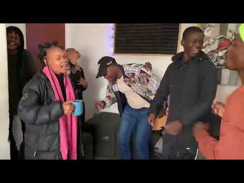 Aphiwe & Sobancane ft Fifi Cooper in Studio