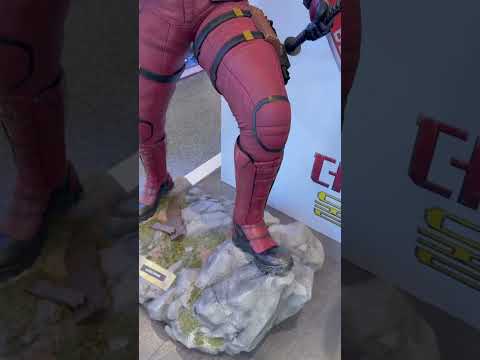 Deadpool statue 🔥 #shorts #deadpool #deadpoolandwolverinemovie #deadpoolcomics #marvel #figure