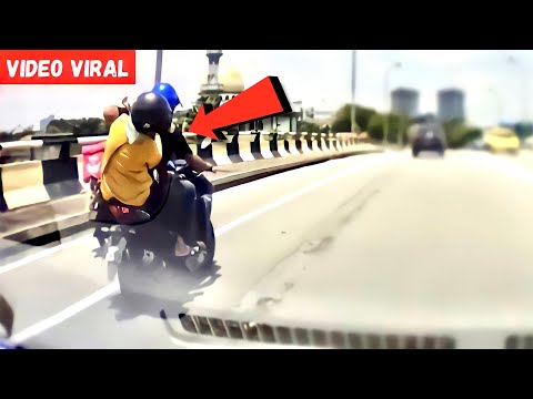 VIDEO Mat Moto BELASAH Wanita Atas Moto