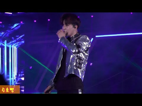 170528 Lightsaber~Growl SUHO THE EXO'rDIUM dot in SEOUL