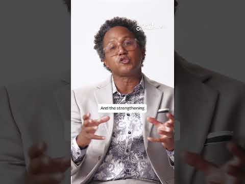 Tại sao chúng ta lại nhớ những điều giống nhau theo cách khác nhau? (Why do we all remember the same things differently?)