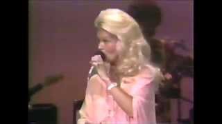 Lynn Anderson &quot;Live&quot; Heartbreak Hotel - I Love How You Love Me