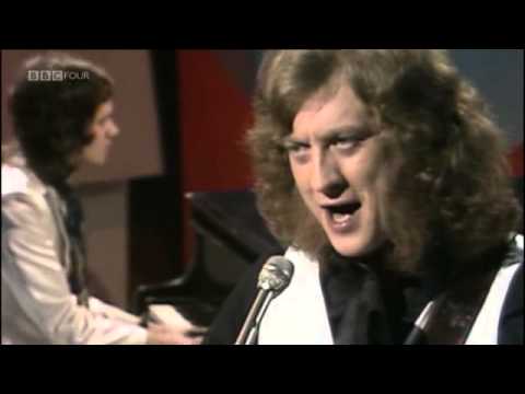 Noel Gallagher interview on "It's Slade" (1999)