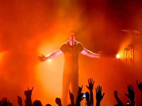 Nine Inch Nails - Lights In The Sky Tour - 2008 - Full Show - Part 1