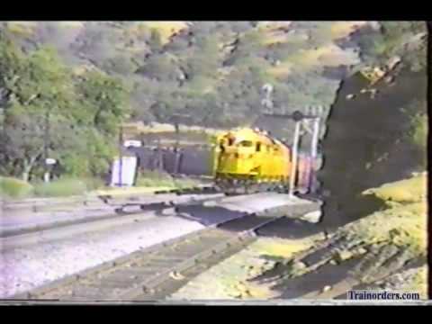 Classic Railroad Series 472 - Santa Fe WB at Woodford, CA June 1989