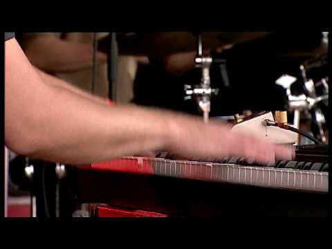 Absynthe Minded - I Am A Fan Live @ Pukkelpop Mainstage 2009