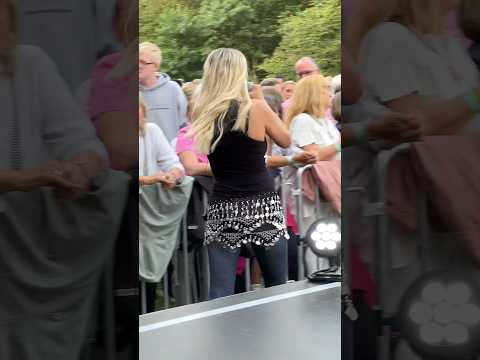 Wo ist dein Wunderland? #popschlager #sängerin #türkin #festival #schlager #deutschpop