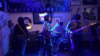 IV Of Spades - Mundo (Live at Route 196)