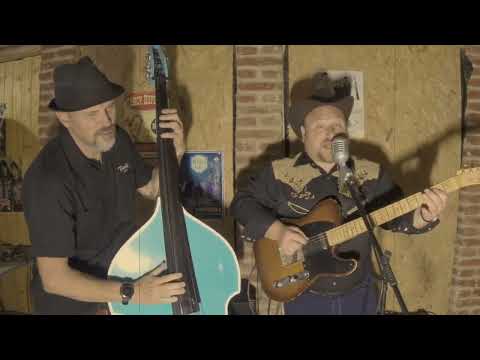 FANCY HOPPERS - LIVE MOOD Acoustic Duo