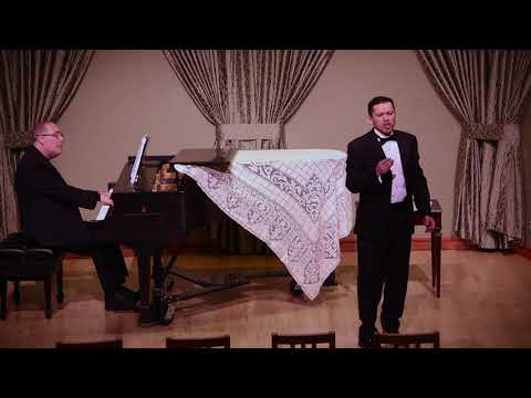 Gilbert & Sullivan - The Mikado "A wandering minstrel I"