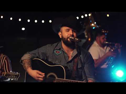 NO PASA DE MODA - Carin Leon (Live Vol1)