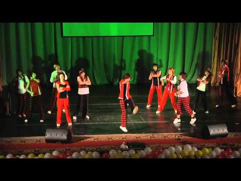 FandomFest 2011 - Dogma S1J3 - Super Junior [Dancing Out]