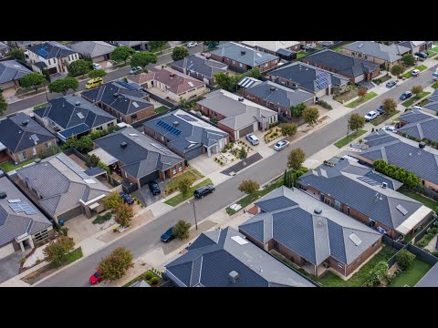 Property market idling in neutral over Australia Day long weekend