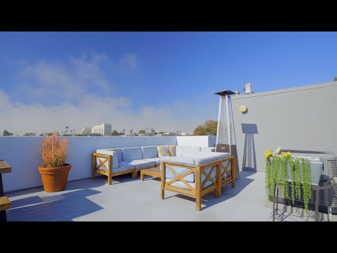 $1.35 MILLION Santa Monica Home with a Rooftop Deck