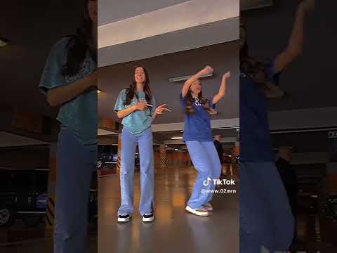 baile para mejores amigas♥️