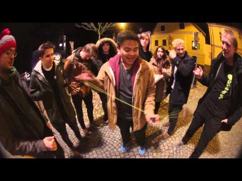 SLUSNY feat. friends - "Takhle yoyujou eskymáci kámo"