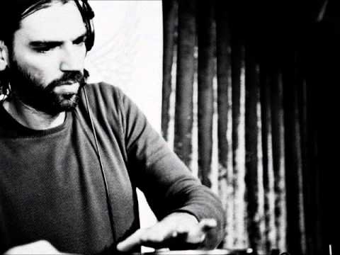 DJ Tarkan @ Virgin Radio (December 15, 2012)