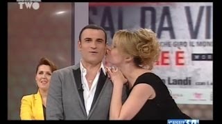 Sal Da Vinci canta "Se amore è" e "La vera bellezza" - Number Two 24/03/14