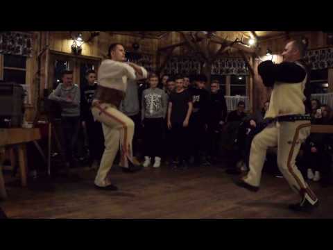 Taniec zbójnicki w wykonaniu Karpackich Zbójów! www.karpackiezboje.pl