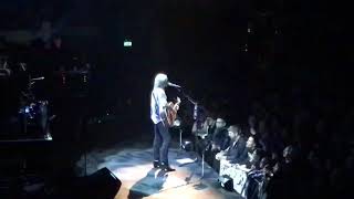 Stripped down version live orkest Left that body long ago Amy Macdonald 2019
