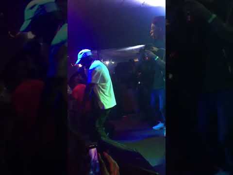 Lody Dody performing live at the vortex