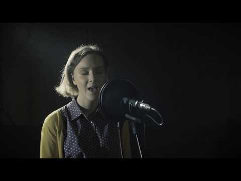 Lithuanian ancient folk song (Už ežero ugnys dega) by Liucė