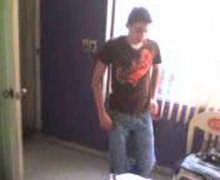 soli baila atrevidamente