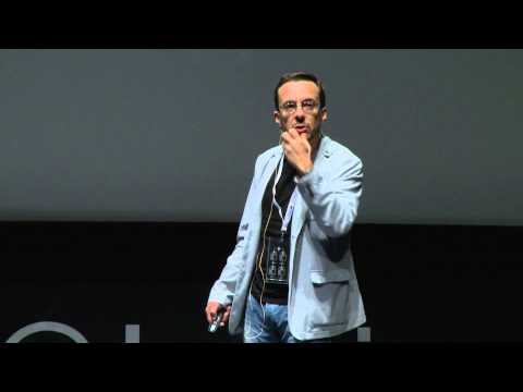 Rir porque não | Carlos Moura | TEDxYouth@Leiria