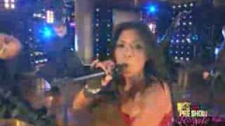 nicole scherzinger- &#39;whatever you like&#39;(live)