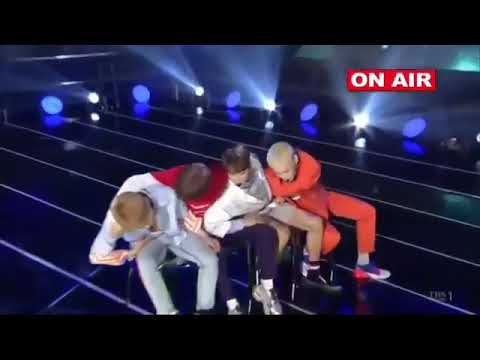 SHINee - Good evening [Behind the show] #NoticeTheirFingers #TwoMin