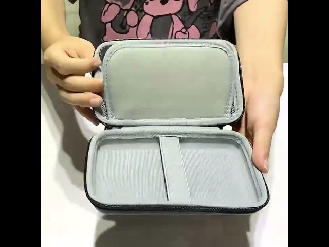 Vídeo relacionado con Duronic Funda para Disco Duro HDC2/RD, Color Rojo, Bolsa de Almacenamiento portátil de EVA para Cables y Cables externos, Ligera y Protectora, Adecuada para We/Western, Toshiba, Buffalo, Hitachi,