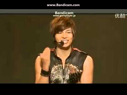 120729 Ukiss's Soohyun Reveals that Dongho was caught looking at miss A Suzy