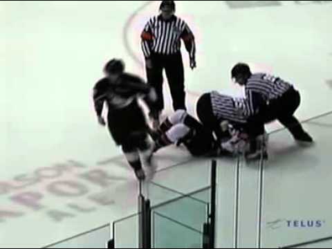 Garrett Clarke vs Alex Emond Jan 29, 2012