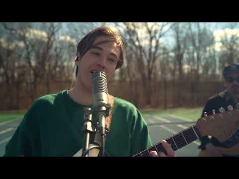 Spirit of the Bear – Wires (Live In A Place)